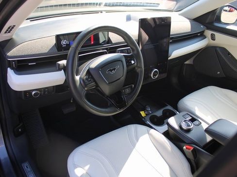 Used 2021 Ford Mustang Mach-E Premium image 14