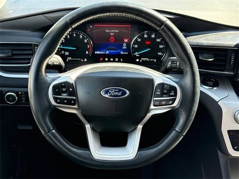 Certified 2023 Ford Explorer XLT w/ Equipment Group 202A image 15