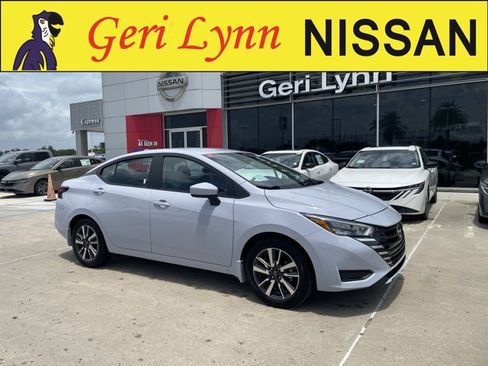 Certified 2025 Nissan Versa SV w/ Trunk Package FWD image 1