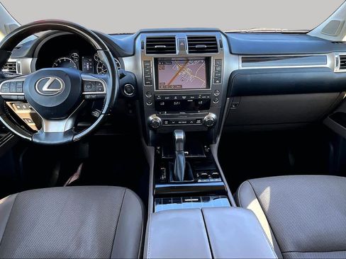Used 2020 Lexus GX 460 Premium w/ Premium Package AWD/4WD image 16