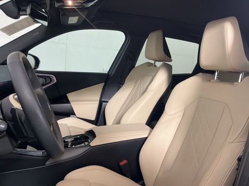 Certified 2025 BMW X3 xDrive30i w/ Premium Package image 21