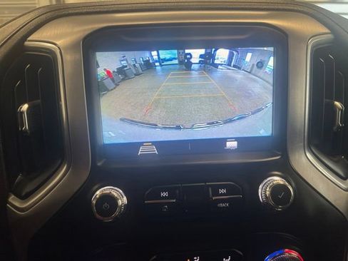 Used 2020 GMC Sierra 1500 SLE w/ SLE Value Package AWD/4WD image 22