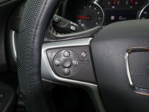 Used 2020 GMC Terrain SLE w/ Driver Convenience Package AWD/4WD image 19