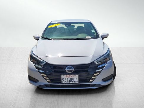 Used 2025 Nissan Versa SV w/ Trunk Package FWD image 2