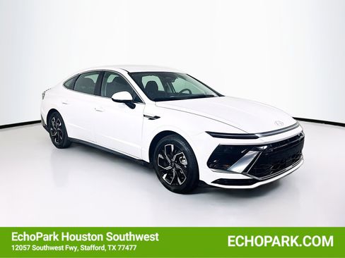 Used 2025 Hyundai Sonata SEL FWD image 1