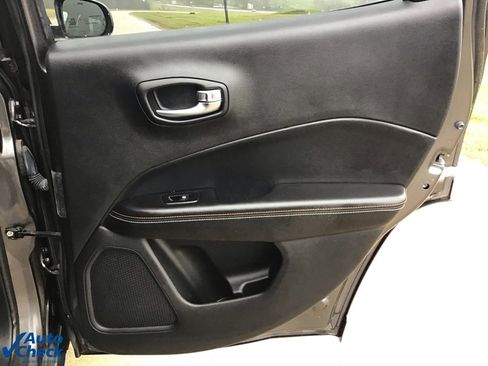 Used 2020 Jeep Compass Latitude w/ Popular Equipment Group image 14