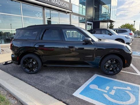 Used 2026 MINI Cooper Countryman S w/ Comfort Package Max AWD/4WD image 2