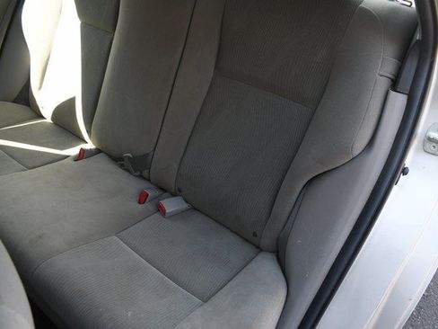 Used 2012 Toyota Corolla LE FWD image 22