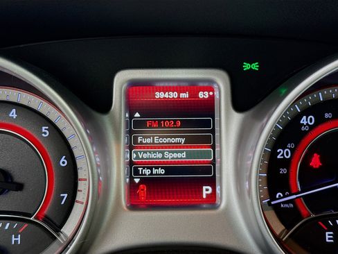 Used 2020 Dodge Journey SE w/ SE Popular Equipment Group image 13