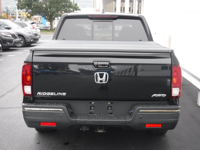 Used 2017 Honda Ridgeline Black Edition image 12