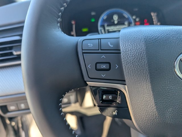 New 2026 Toyota Camry SE FWD image 17