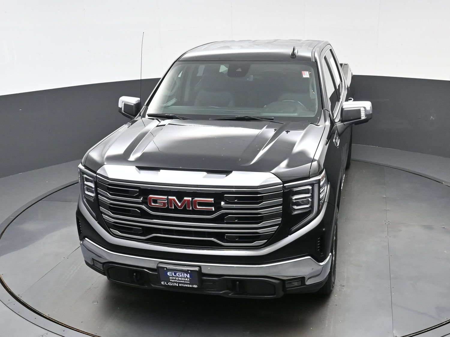 Used 2025 GMC Sierra 1500 SLT AWD/4WD image 40