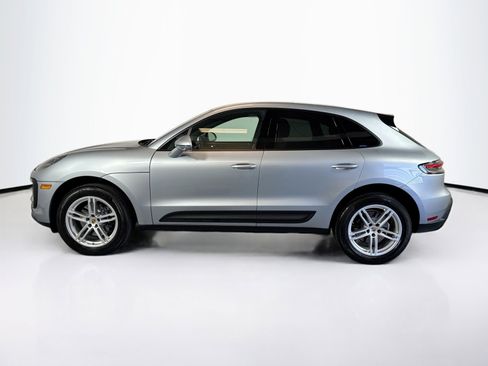 Used 2025 Porsche Macan Turbo AWD/4WD image 2
