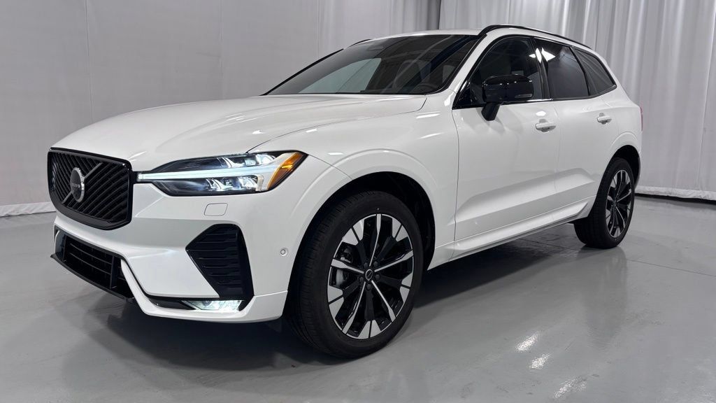 Certified 2026 Volvo XC60 B5 Plus AWD/4WD image 1
