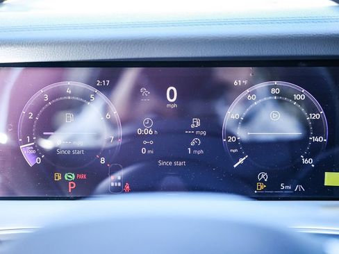 New 2026 Volkswagen Tiguan SE R-Line image 41