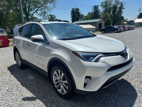 Used 2017 Toyota RAV4 Limited AWD/4WD image 9