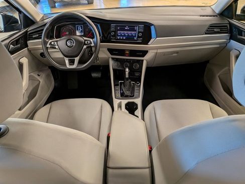 Used 2019 Volkswagen Jetta FWD image 19