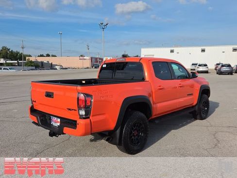 Certified 2023 Toyota Tacoma TRD Pro AWD/4WD image 33