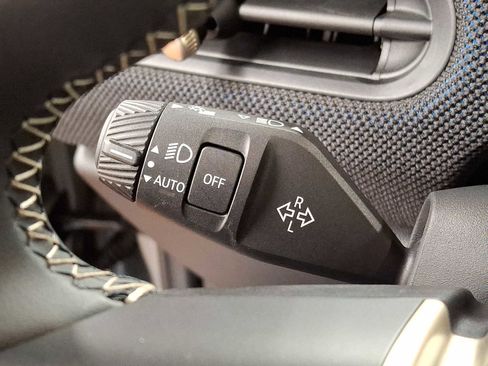 Certified 2025 MINI Cooper S image 19