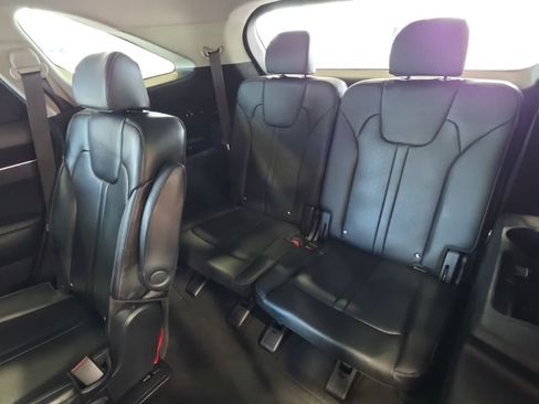 Used 2022 Kia Sorento S AWD/4WD image 30