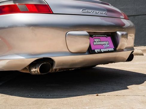 Used 2002 Porsche 911 Carrera 4 image 26