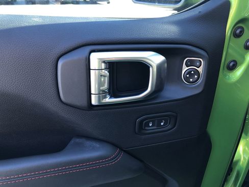 New 2026 Jeep Wrangler Unlimited Rubicon image 12