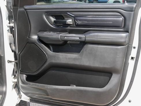 Used 2023 RAM 1500 Limited AWD/4WD image 9