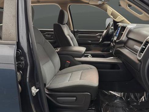 Used 2019 RAM 1500 Big Horn AWD/4WD image 25