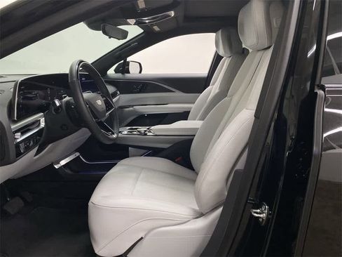 Certified 2025 Cadillac Lyriq Sport image 14