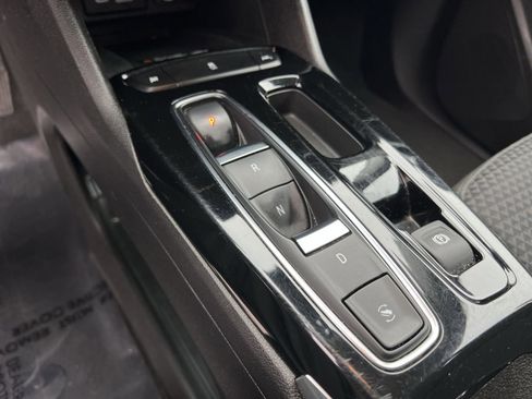 Used 2023 Chevrolet Bolt EUV LT image 21