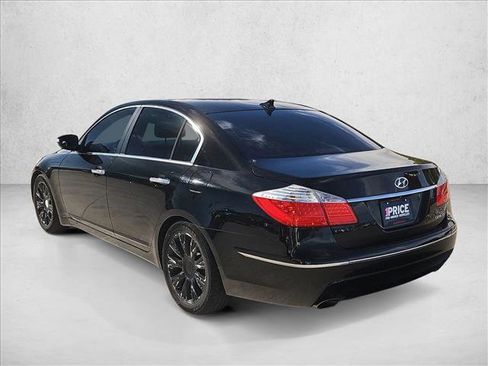 Used 2011 Hyundai Genesis 3.8 w/ Premium Navigation Pkg 3 image 7