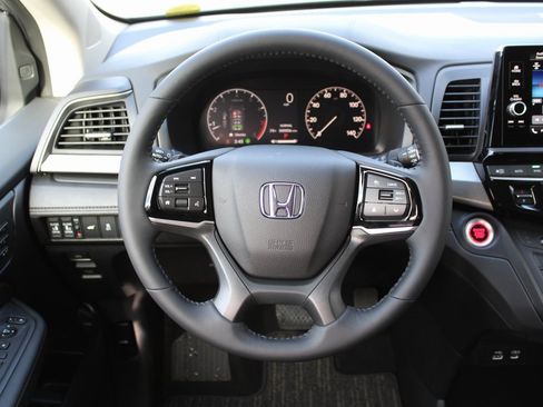 New 2026 Honda Odyssey EX-L image 30