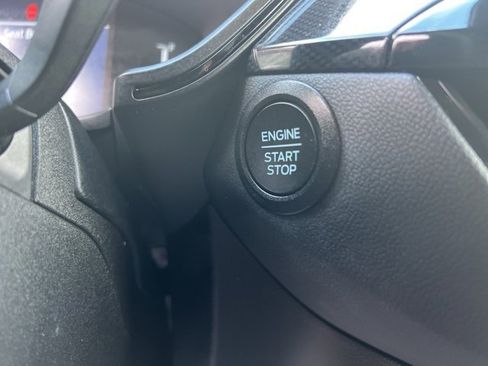 Used 2023 Ford Escape ST-Line image 28