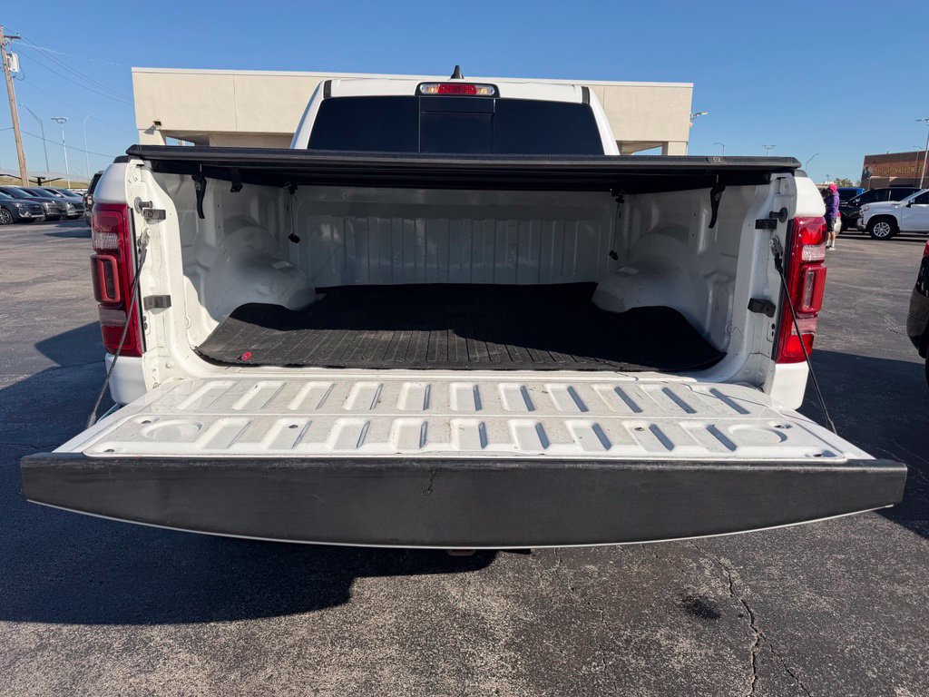 Used 2019 RAM 1500 Laramie w/ Sport Appearance Package AWD/4WD image 17