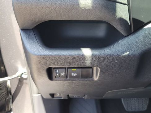 Used 2024 Toyota RAV4 LE AWD/4WD image 14