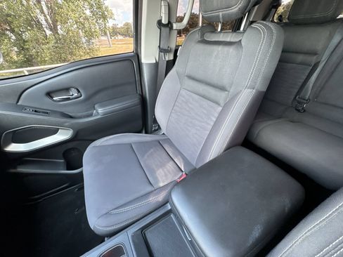 Used 2022 Nissan Frontier SV w/ Technology Package AWD/4WD image 19