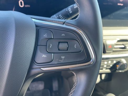 Certified 2025 Buick Encore GX Preferred image 17
