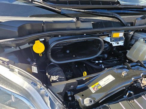 Used 2023 RAM ProMaster 2500 image 20