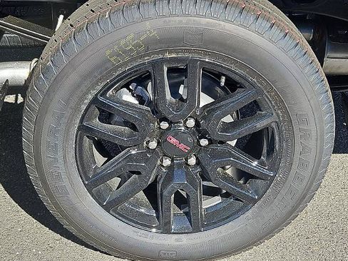 New 2026 GMC Sierra 1500 Elevation AWD/4WD image 7
