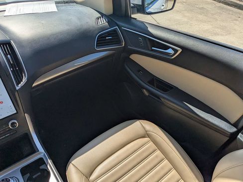 Used 2023 Ford Edge SEL AWD/4WD image 17