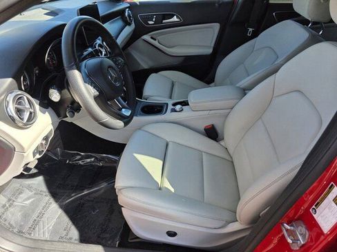 Used 2020 Mercedes-Benz GLA 250 image 9