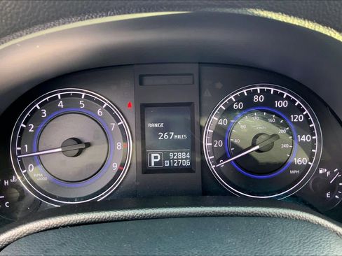 Used 2013 INFINITI G37 IPL image 24