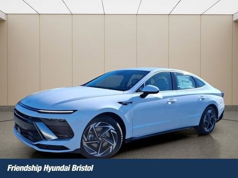 New 2026 Hyundai Sonata SEL AWD/4WD image 1