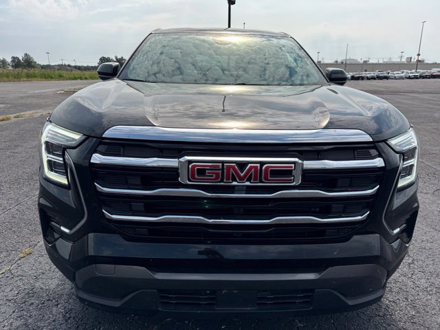 Used 2026 GMC Terrain Elevation FWD image 2