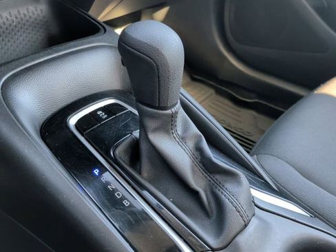 Used 2024 Toyota Corolla LE FWD image 21
