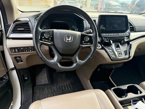 Used 2019 Honda Odyssey Elite image 9