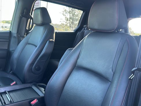 Used 2023 Honda Odyssey Sport image 14