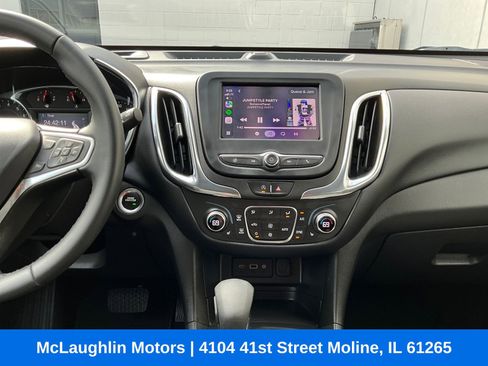Used 2023 Chevrolet Equinox LT FWD image 4