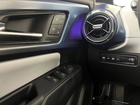 New 2026 Chevrolet Equinox EV LT image 21