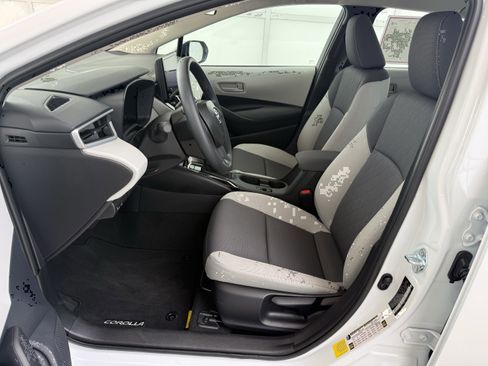 Certified 2026 Toyota Corolla LE image 24